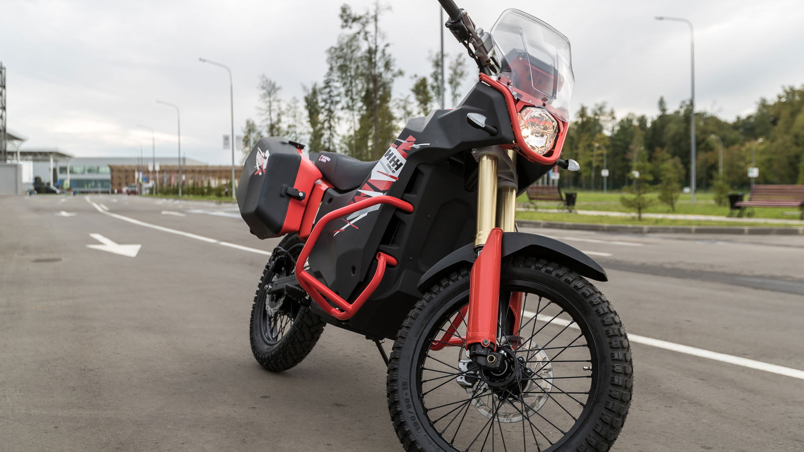AK-47 manufacturer Kalashnikov unveils electric motorcycles